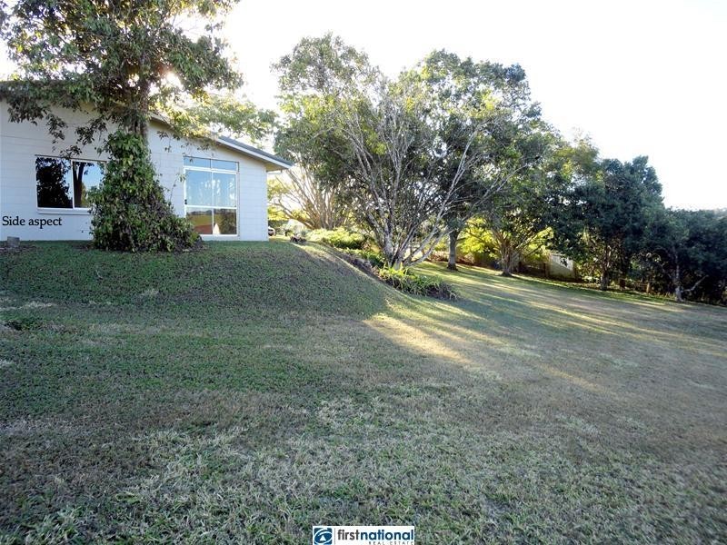 2 Jacaranda Drive, Yungaburra QLD 4884