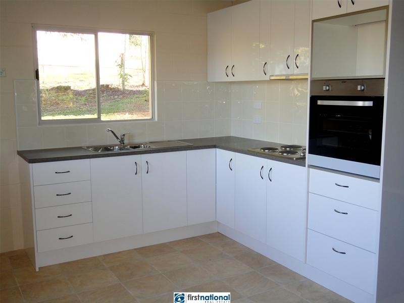 2 Jacaranda Drive, Yungaburra QLD 4884