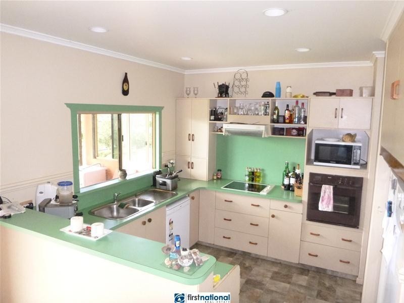 52 Ball Road, Peeramon QLD 4885