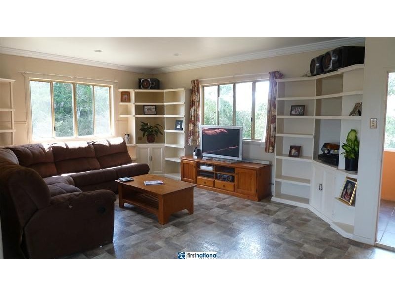 52 Ball Road, Peeramon QLD 4885