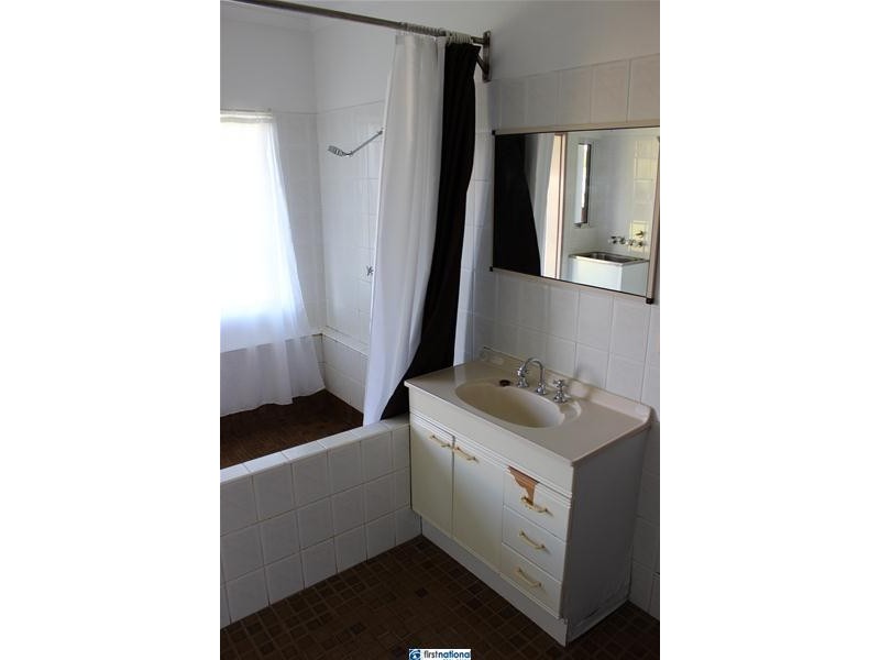 7 Currawong Avenue, Yungaburra QLD 4884