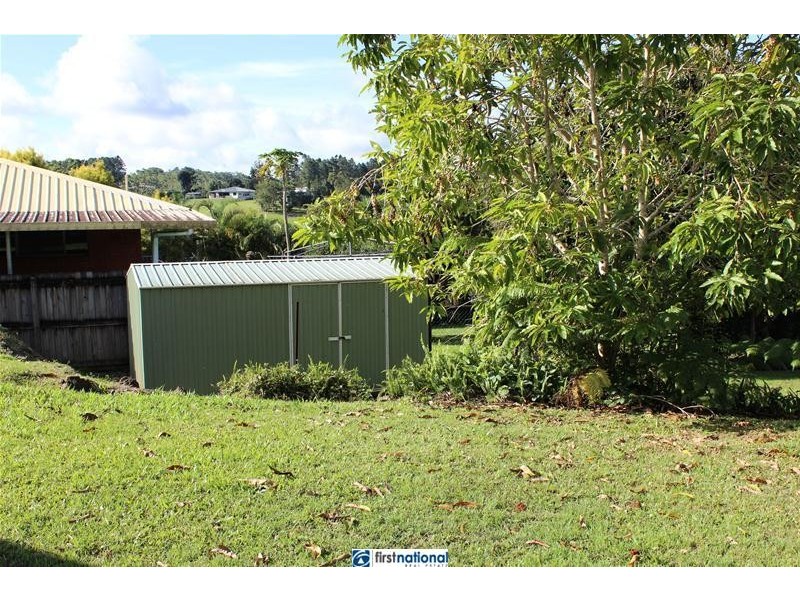 7 Currawong Avenue, Yungaburra QLD 4884
