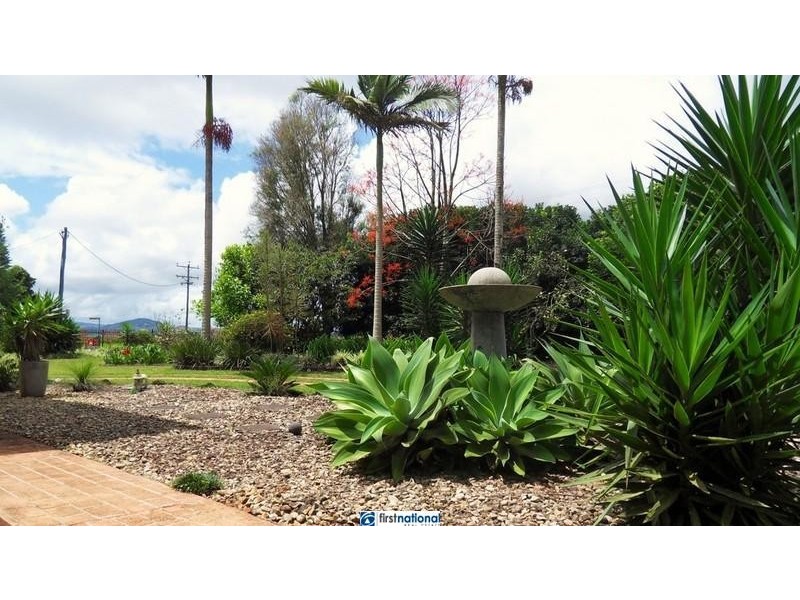 2 Tamarind Close, Atherton QLD 4883