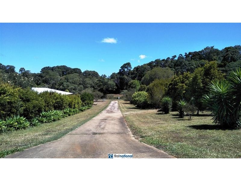 131 Rosewood Close, Malanda QLD 4885