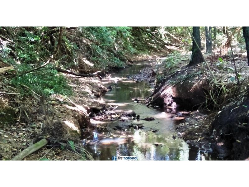 131 Rosewood Close, Malanda QLD 4885