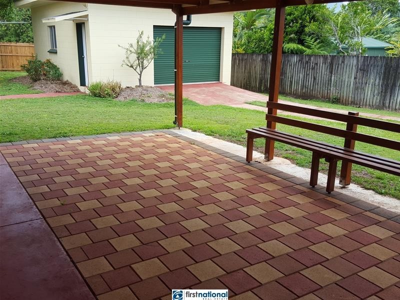 65 Robert Street, Atherton QLD 4883