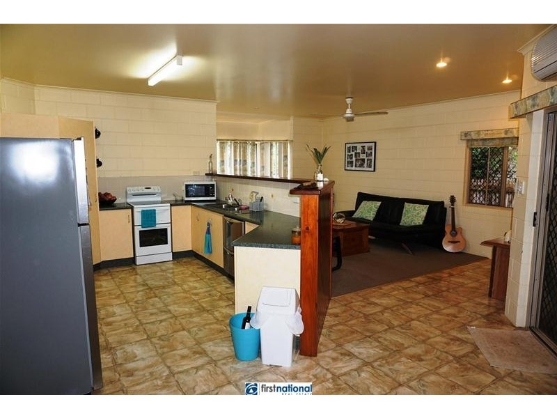 32 Evans Street, Atherton QLD 4883