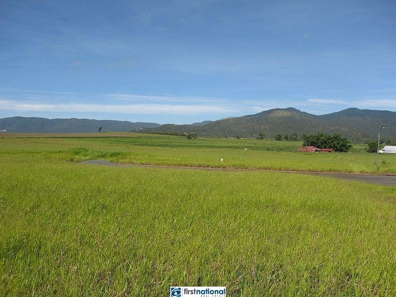 39 Carnation Street, Atherton QLD 4883