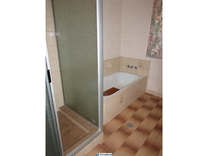 44 Armstrong Street, Atherton QLD 4883