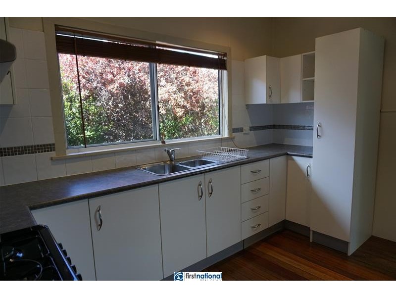 16 Irvine Street, Kairi QLD 4872