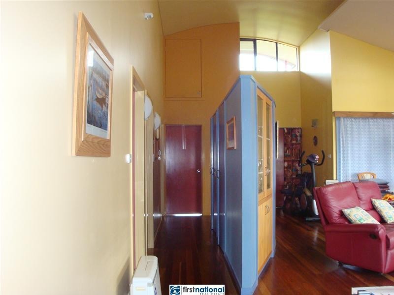 13 Currawong Street, Yungaburra QLD 4884