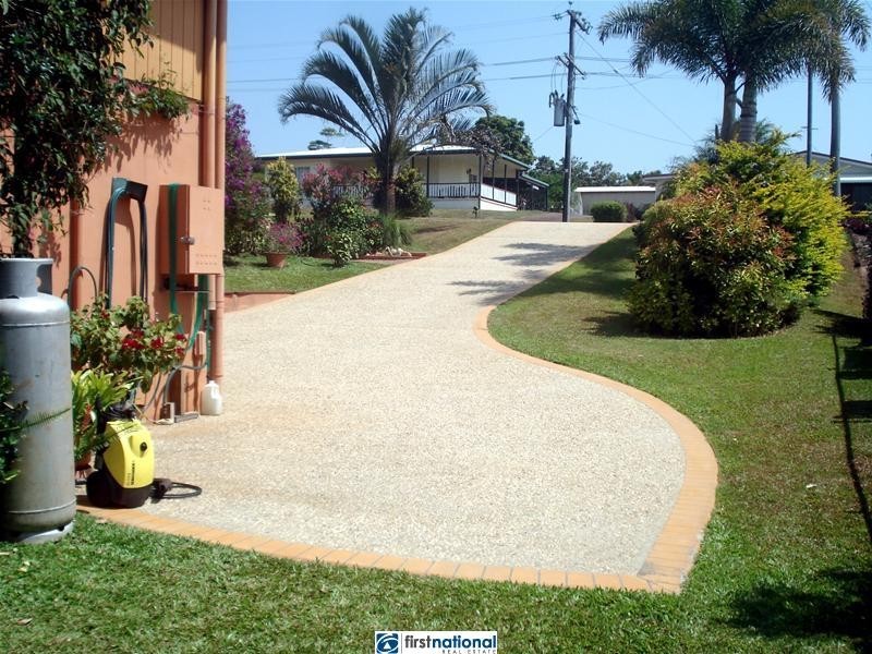 13 Currawong Street, Yungaburra QLD 4884