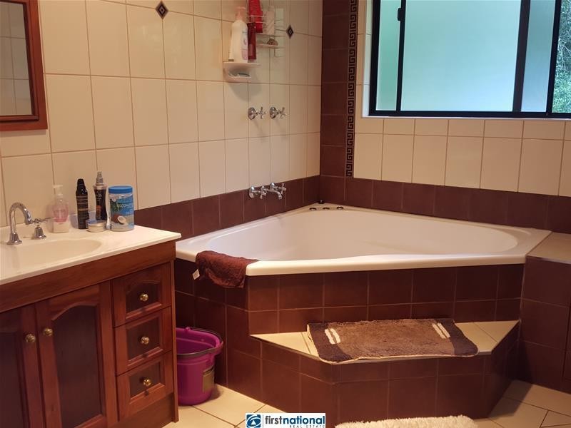 122 Carrington Road, Atherton QLD 4883