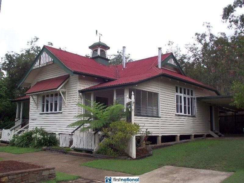 2 Perkins Street, Herberton QLD 4887