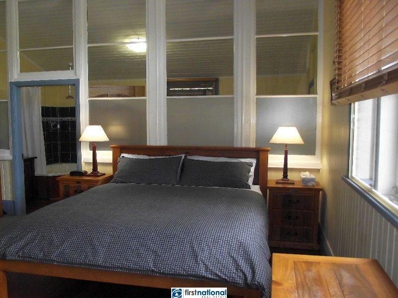 2 Perkins Street, Herberton QLD 4887