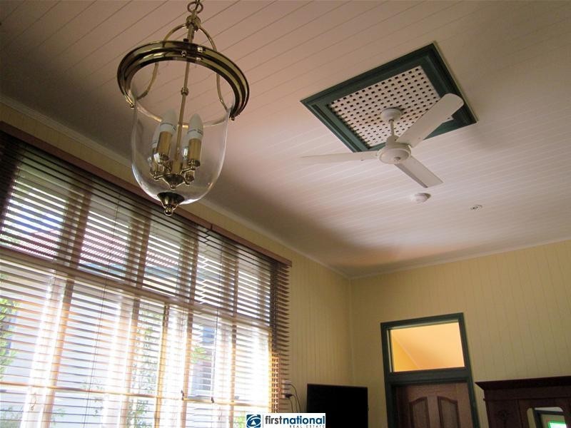 2 Perkins Street, Herberton QLD 4887