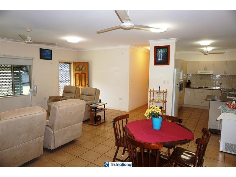 6 Karlindon Street, Tolga QLD 4882