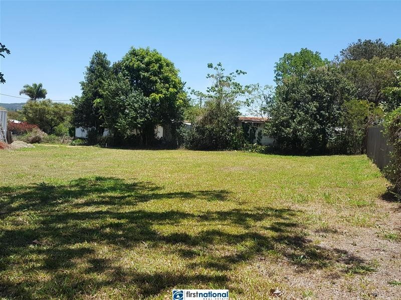 Peake Street, Atherton QLD 4883