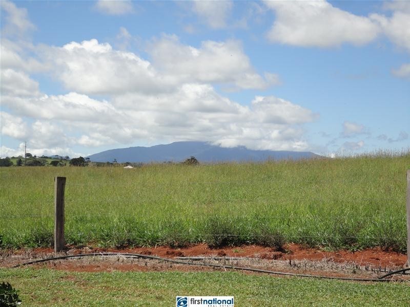 Lake Eacham QLD 4884