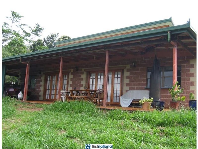 17 McLean Ridge Road, Yungaburra QLD 4884