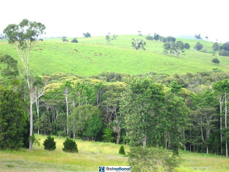17 McLean Ridge Road, Yungaburra QLD 4884