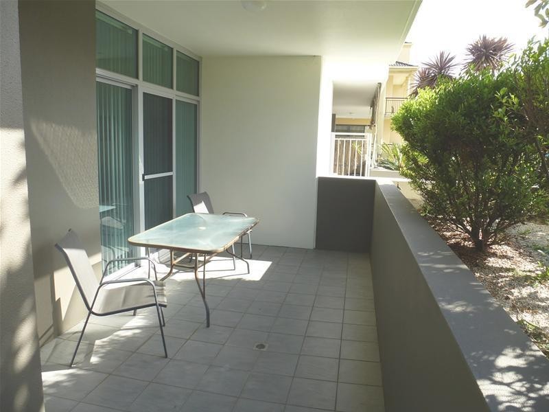 2/5-7 Stewart Street, Wollongong NSW 2500