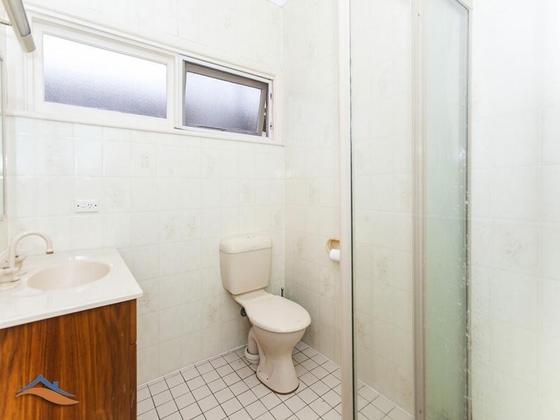 7 Roberts Avenue, Barrack Heights NSW 2528