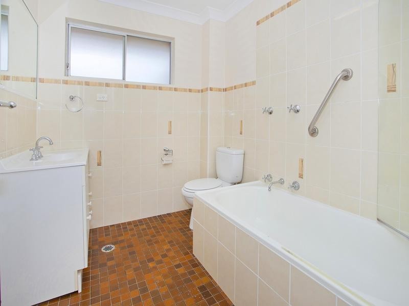 15/14A Bourke Street, North Wollongong NSW 2500