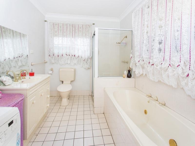 86 Princes Highway, Figtree NSW 2525