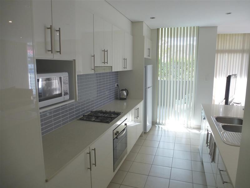 2/5-7 Stewart Street, Wollongong NSW 2500