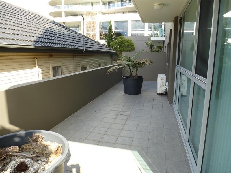 2/5-7 Stewart Street, Wollongong NSW 2500