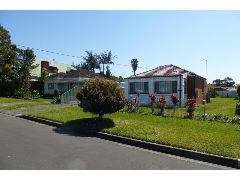 12 Aldridge Avenue, East Corrimal NSW 2518