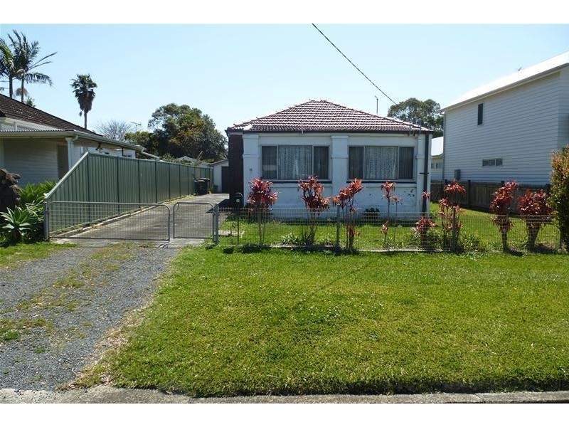12 Aldridge Avenue, East Corrimal NSW 2518