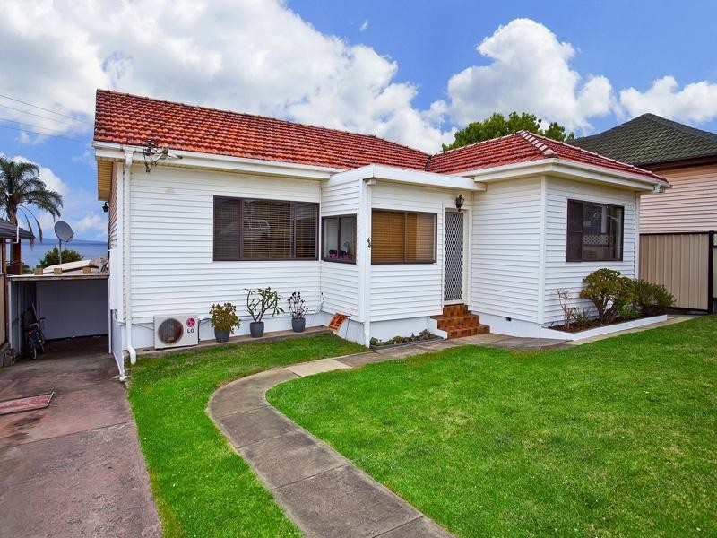 44 Buena Vista Avenue, Lake Heights NSW 2502