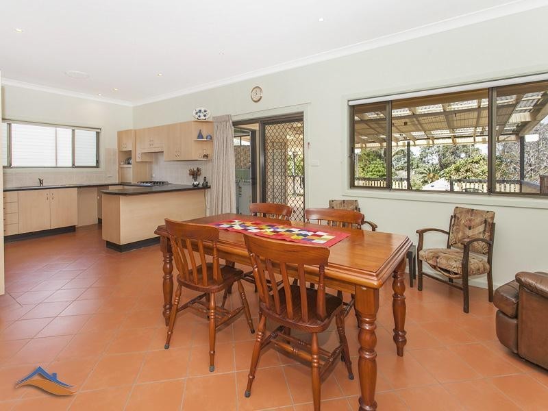 24 Gray Street, Woonona NSW 2517