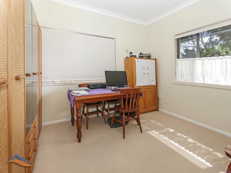 24 Gray Street, Woonona NSW 2517