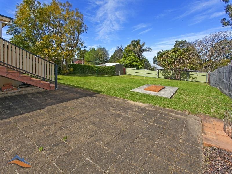 24 Gray Street, Woonona NSW 2517