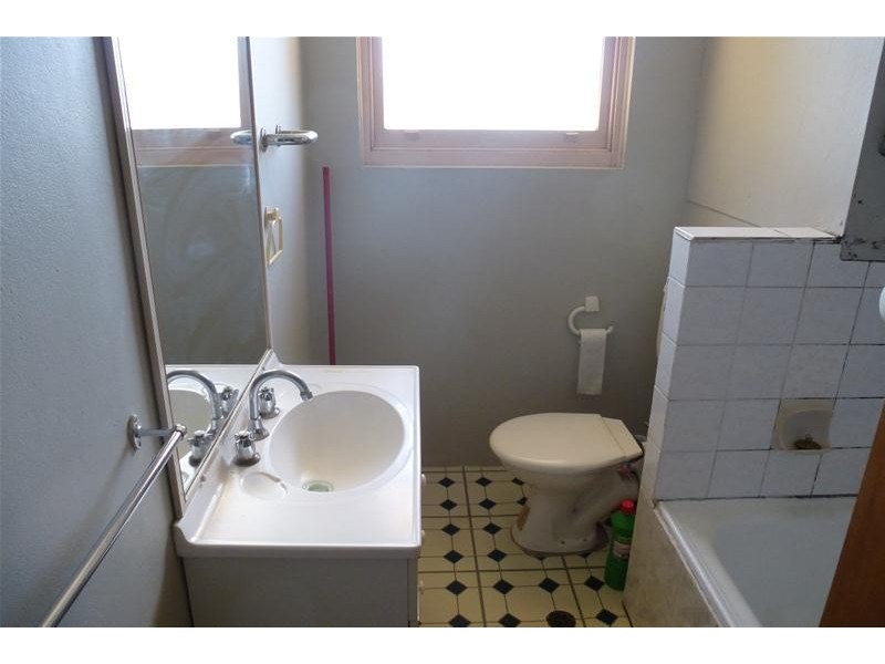 7/40 Bridge Street, Coniston NSW 2500