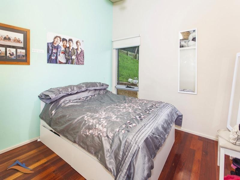 12 Woodlands Place, Figtree NSW 2525