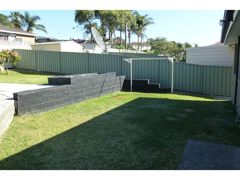 155 Lake Entrance Road, Shellharbour NSW 2529