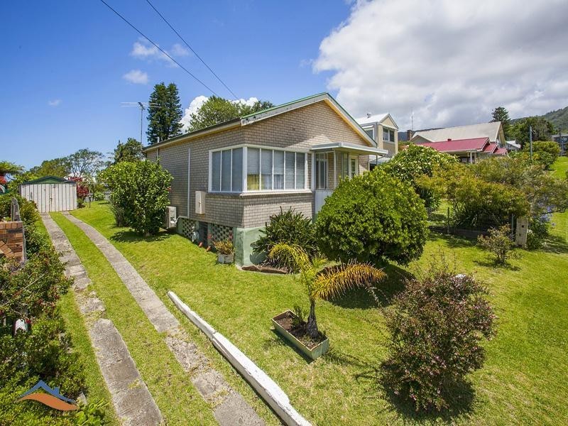 24 The Waves, Thirroul NSW 2515