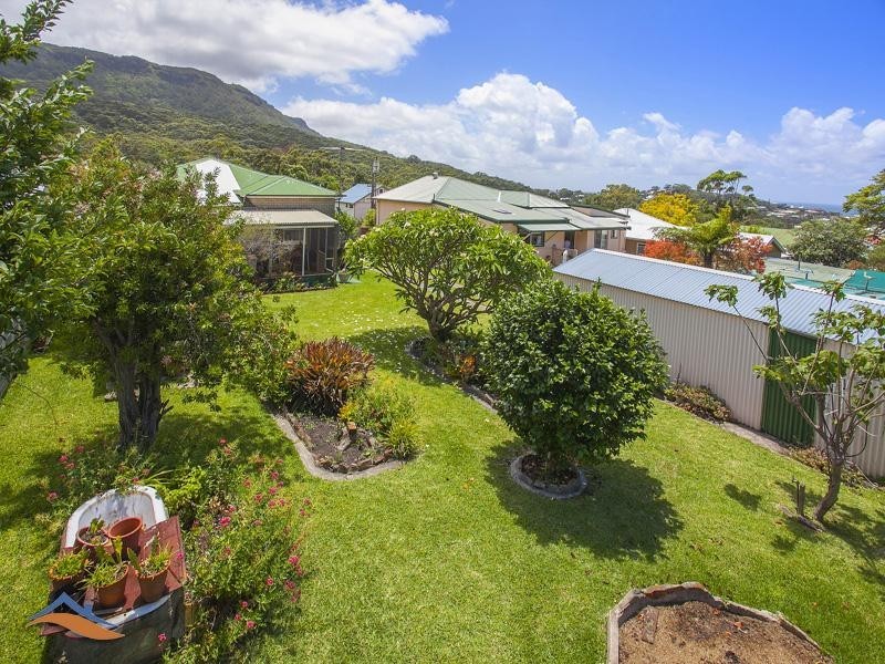 24 The Waves, Thirroul NSW 2515