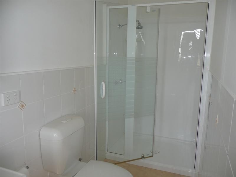 2/24-28 Fisher Street, West Wollongong NSW 2500