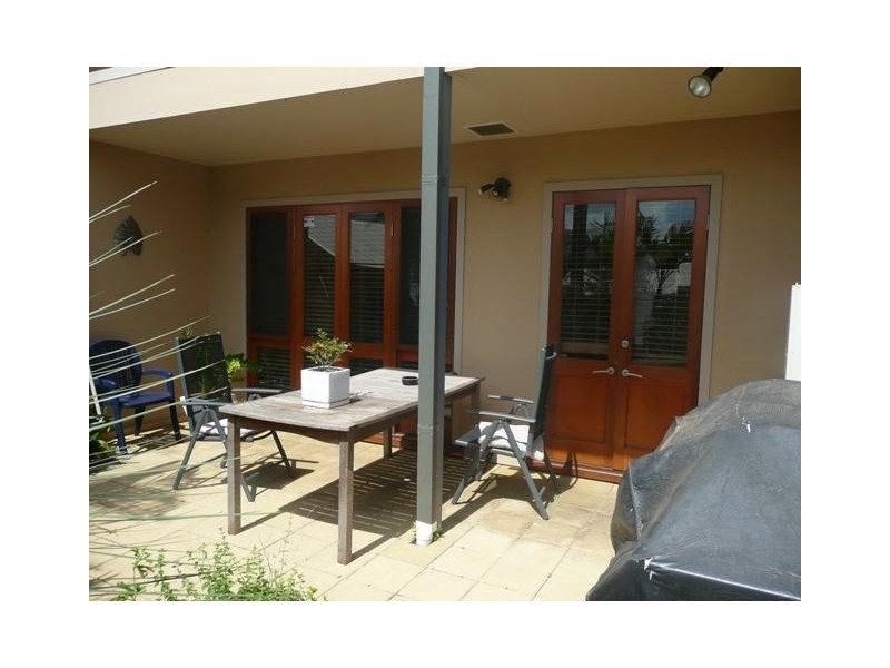 2/24-28 Fisher Street, West Wollongong NSW 2500