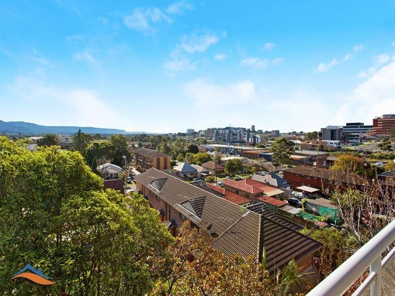 13/12-14 Loftus Street, Wollongong NSW 2500