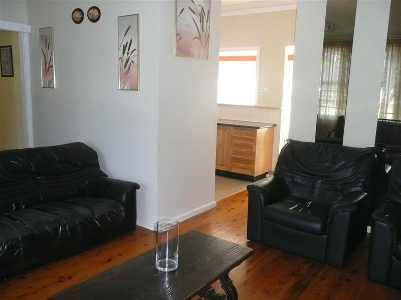 6 College Place, Gwynneville NSW 2500