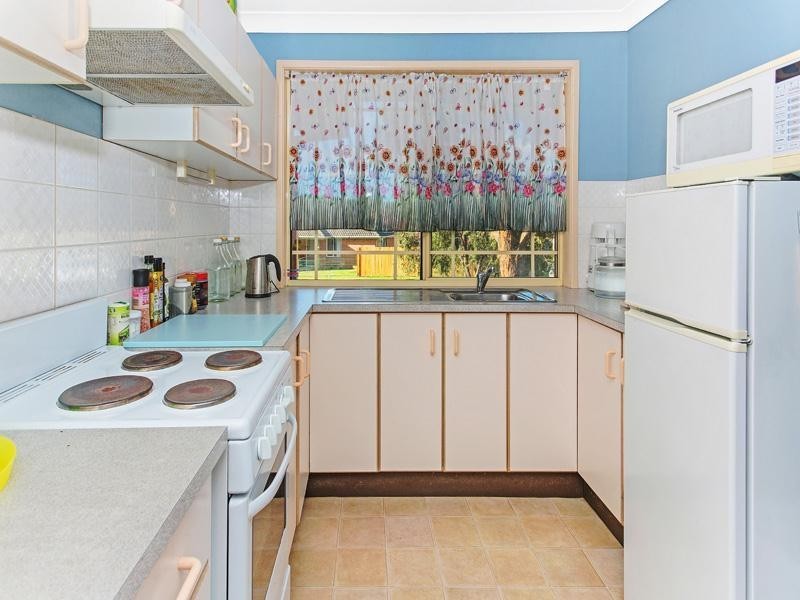 6 Kianga Close, Flinders NSW 2529