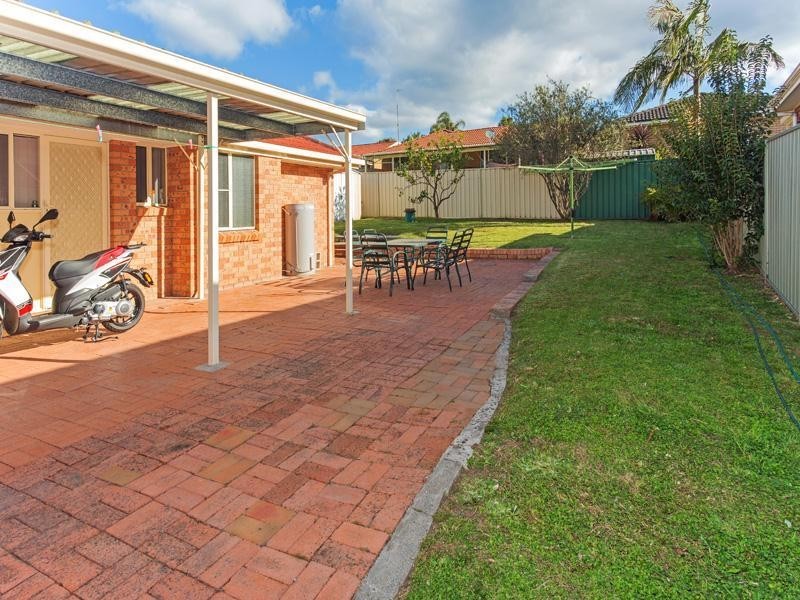 6 Kianga Close, Flinders NSW 2529