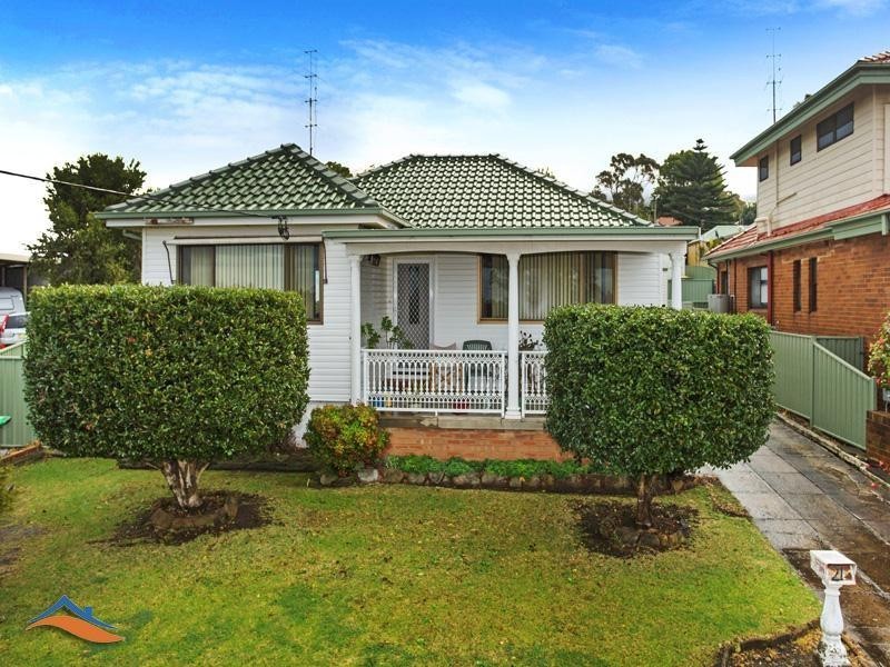 21 Whiting Crescent, Corrimal NSW 2518