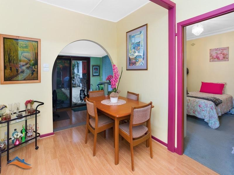 21 Whiting Crescent, Corrimal NSW 2518